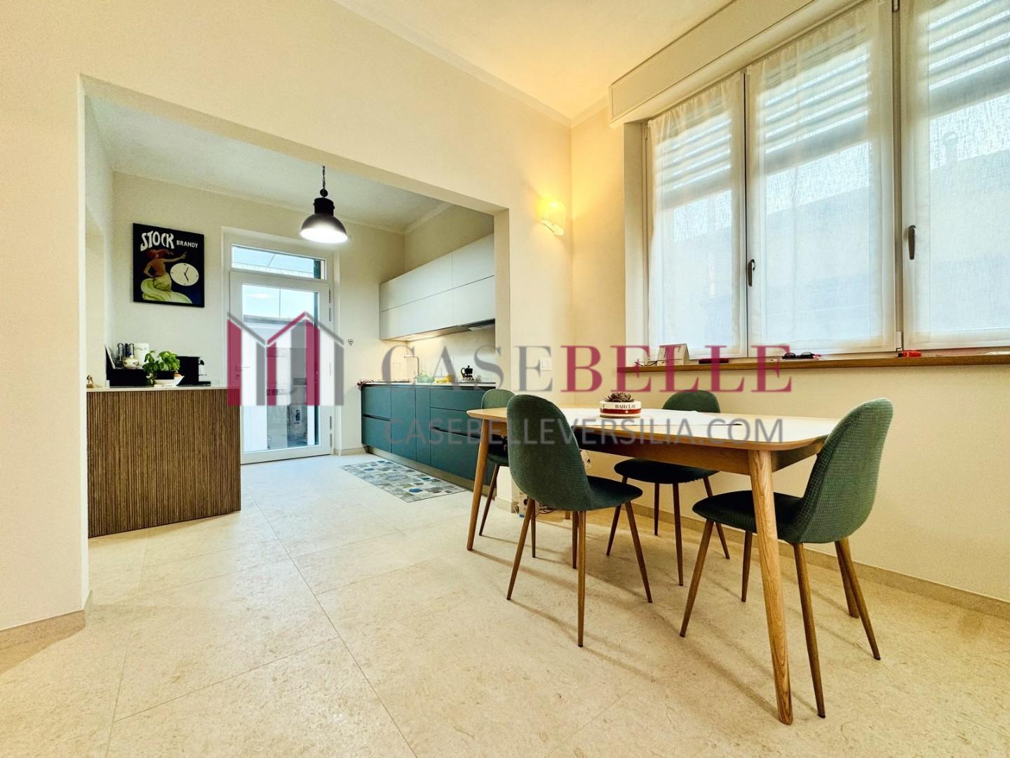 Villa Bifamiliare arredata in affitto, Camaiore lido di