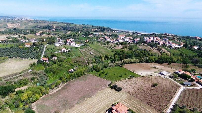 Terreno in vendita a Ortona