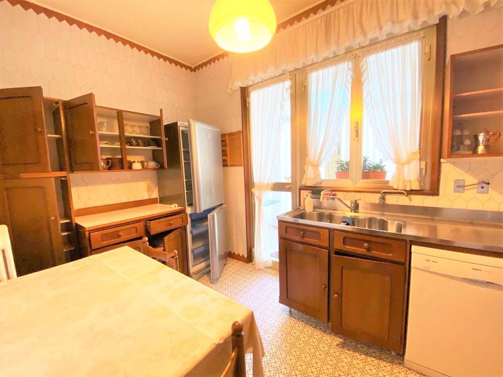 Appartamento in affitto a Forte dei Marmi, Centro