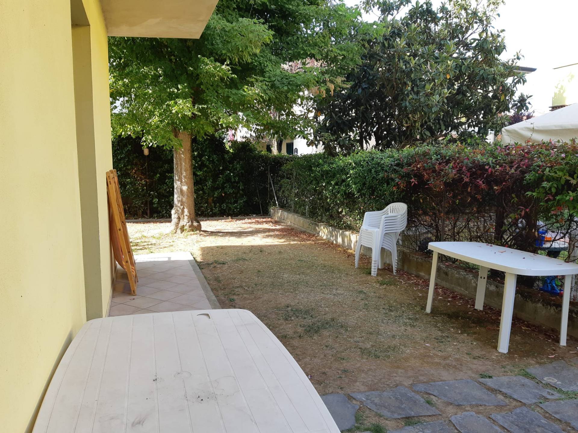 Appartamento in affitto a Massa, Marina di Massa