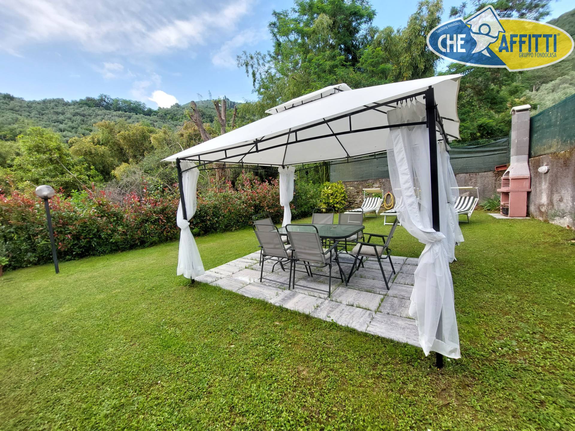 Villette a schiera in affitto a Pietrasanta