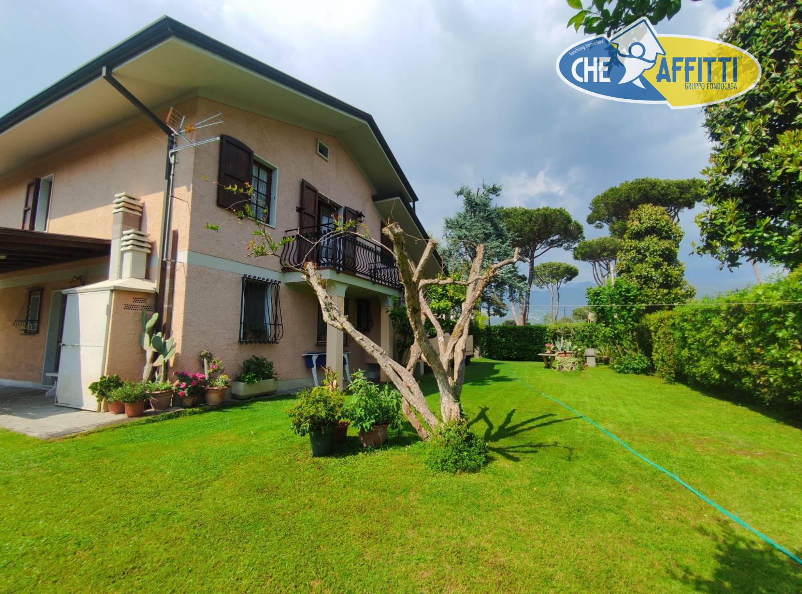 Villa in affitto a Massa, Poveromo