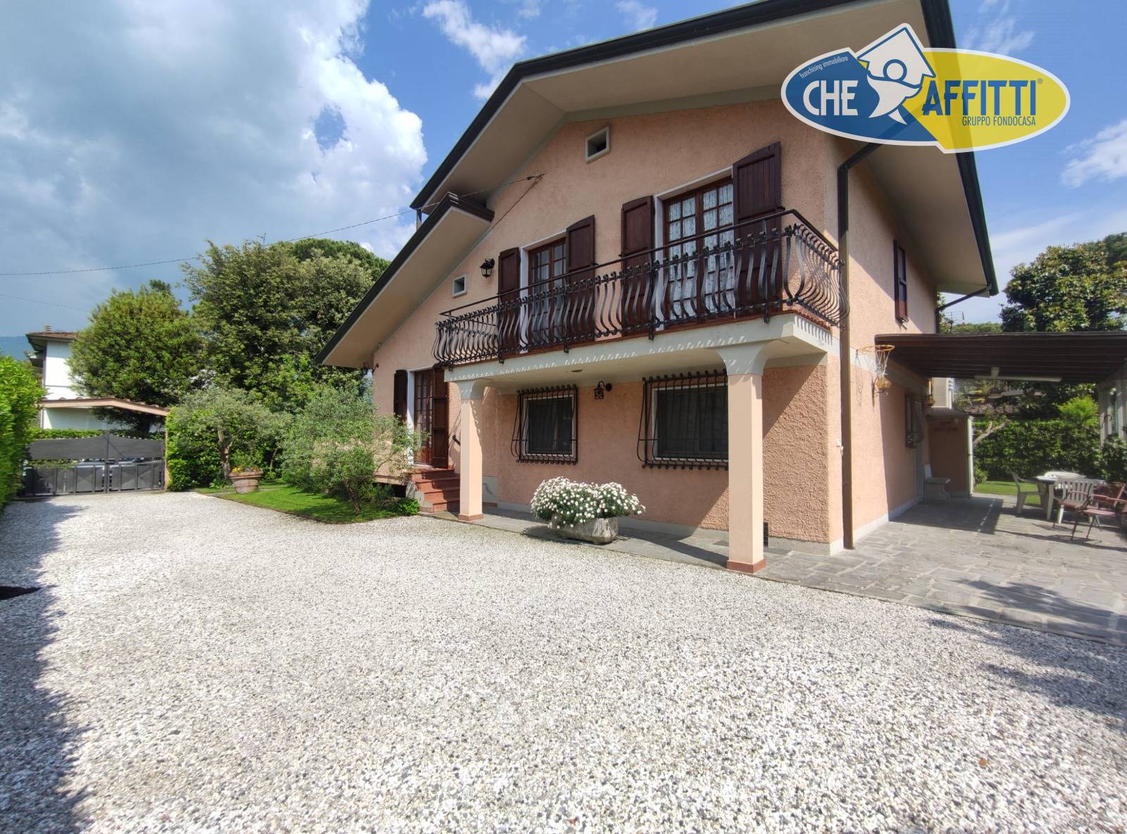 Villa in affitto a Massa, Poveromo