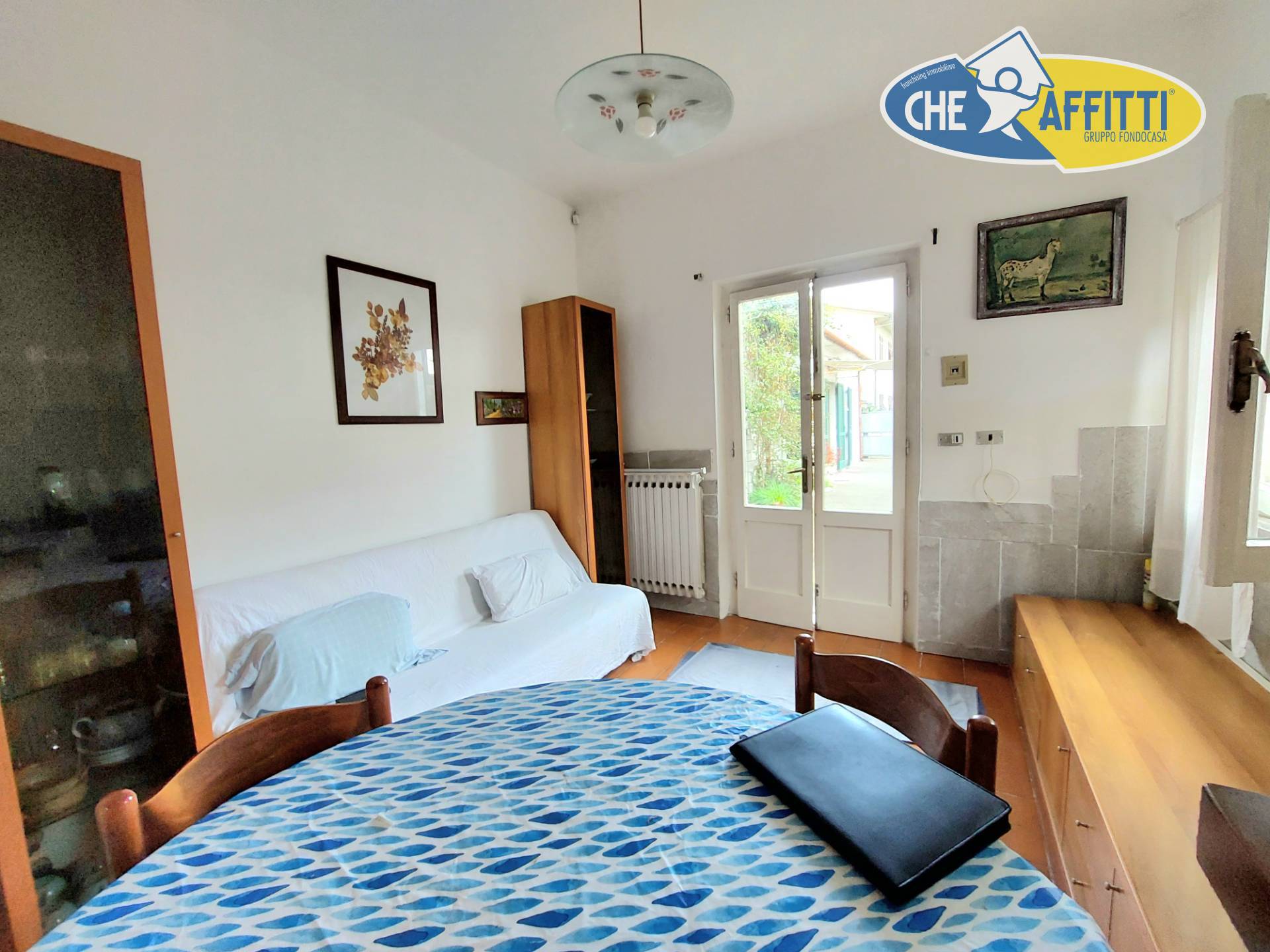 Semindipendente in affitto a Massa, Marina di Massa