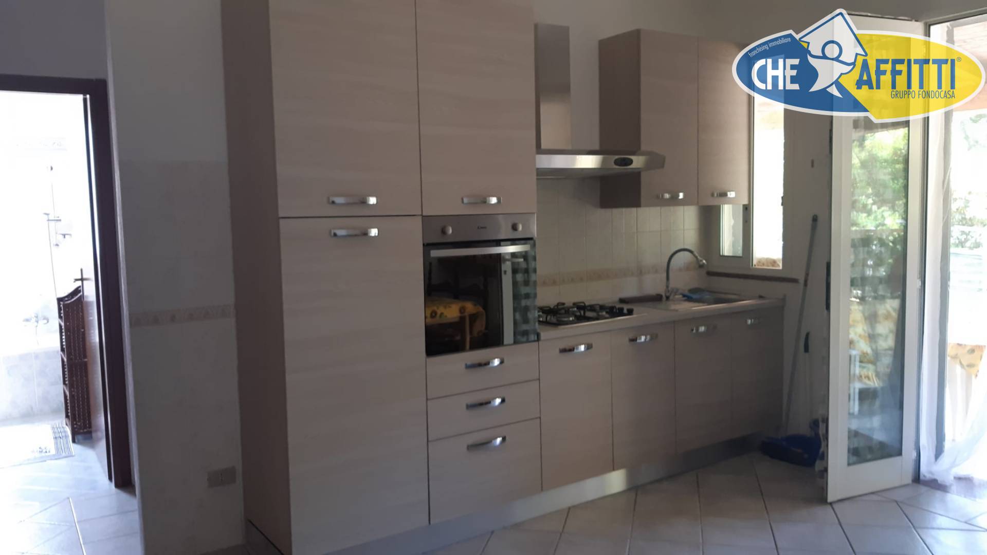 Semindipendente in affitto a Massa, Poveromo