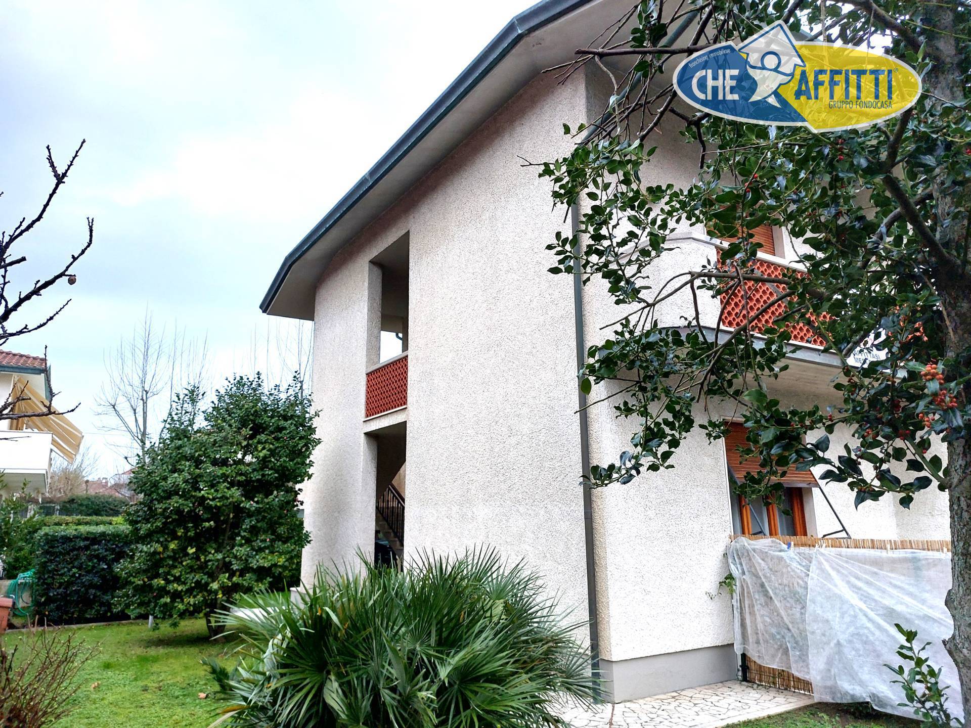 Indipendente in affitto a Massa, Marina di Massa