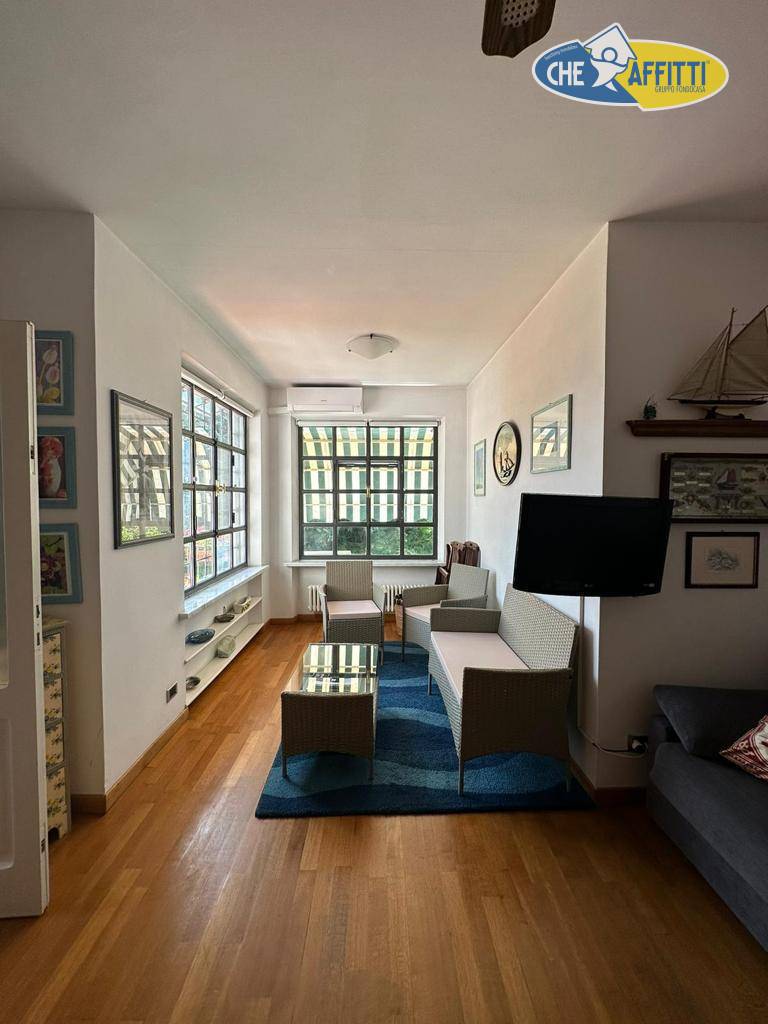 Semindipendente in affitto a Forte dei Marmi, Centro