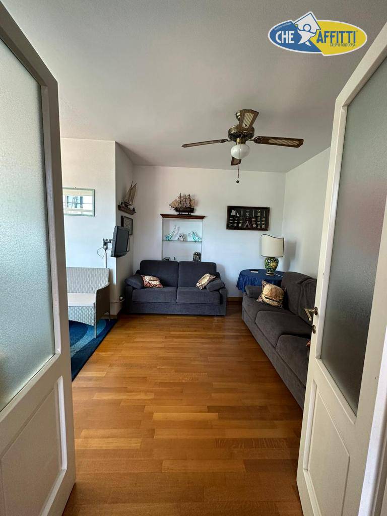 Semindipendente in affitto a Forte dei Marmi, Centro