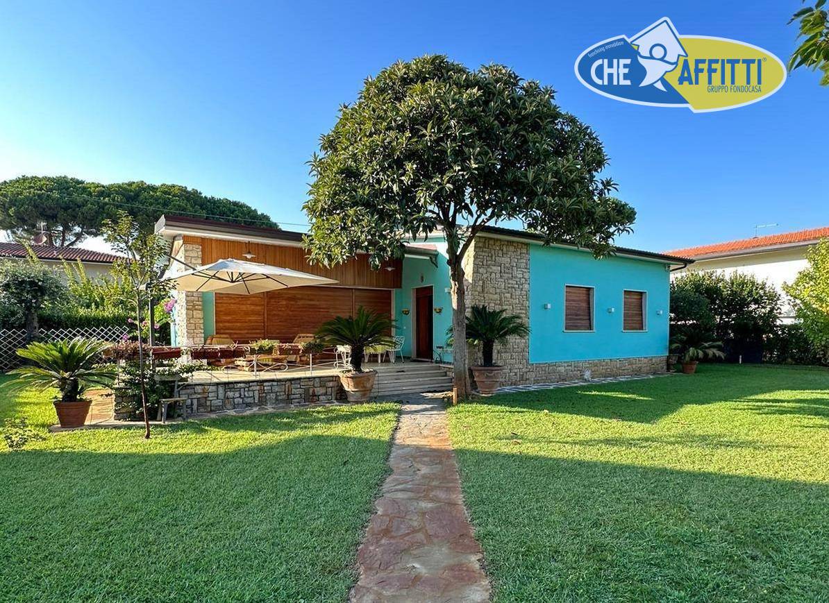 Villa in affitto a Pietrasanta, Marina di Pietrasanta