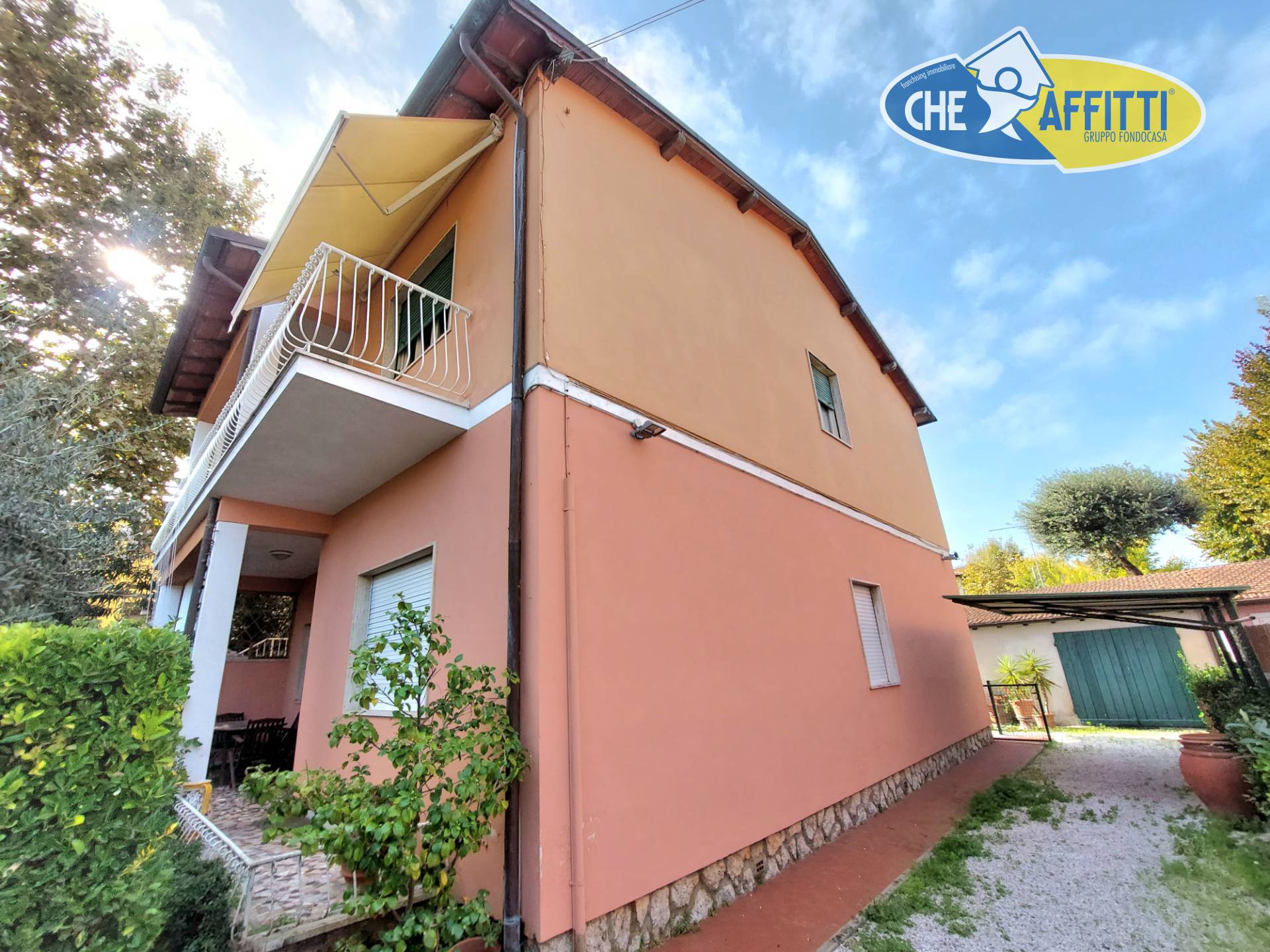 Casa indipendente in affitto a Pietrasanta, Marina di Pietrasanta