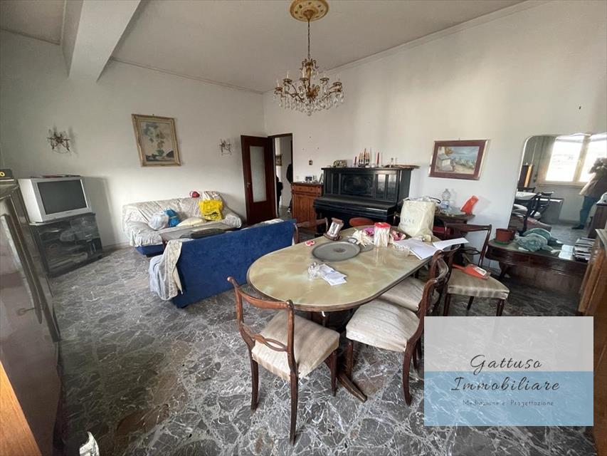 Quadrilocale in vendita, Reggio Calabria via itria