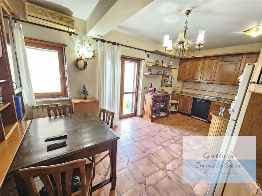 Attico con box, Reggio Calabria via palmi