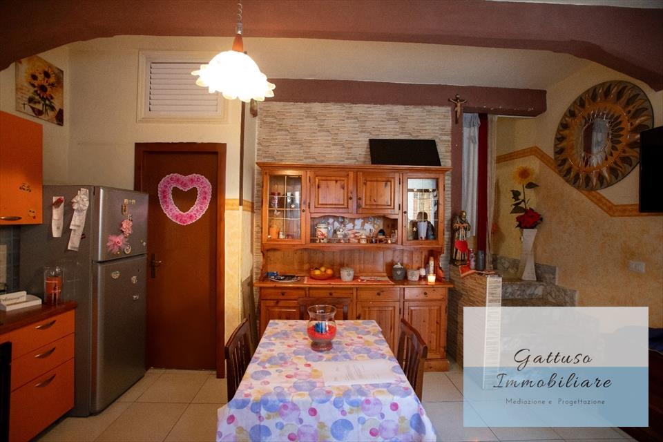 Casa indipendente in vendita, Villa San Giovanni via torino