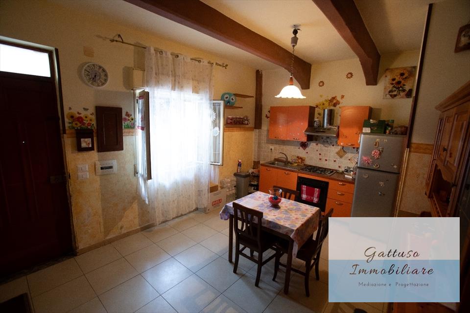 Casa indipendente in vendita, Villa San Giovanni via torino