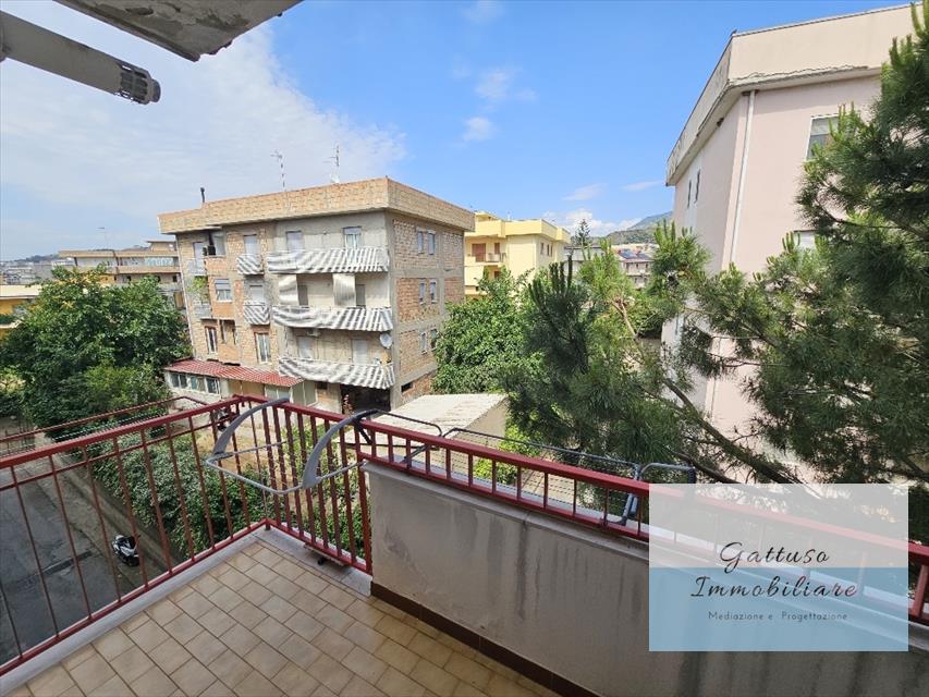 Quadrilocale in vendita, Reggio Calabria saracinello
