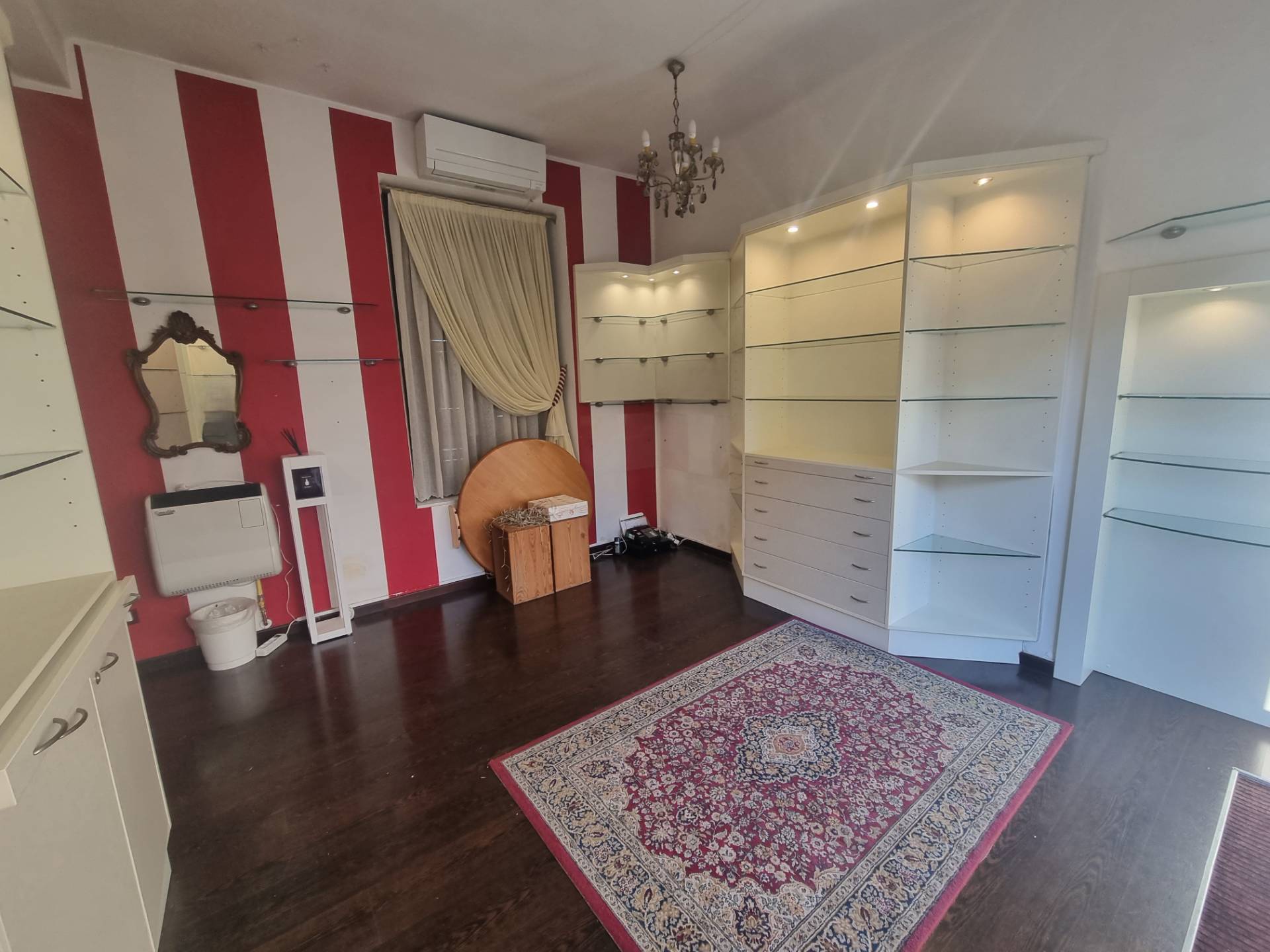 Negozio in affitto a Gorgonzola