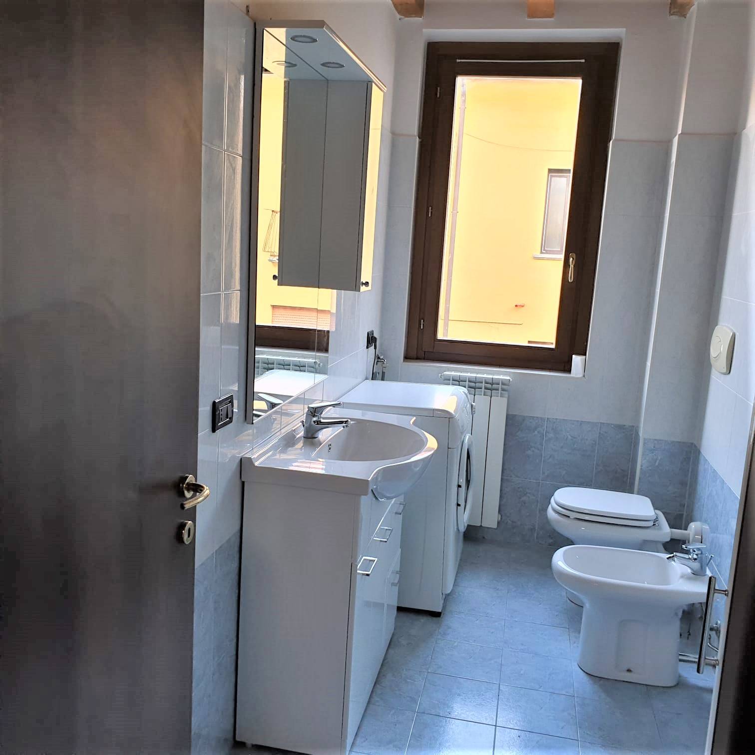 Appartamento in affitto a Trezzano Rosa