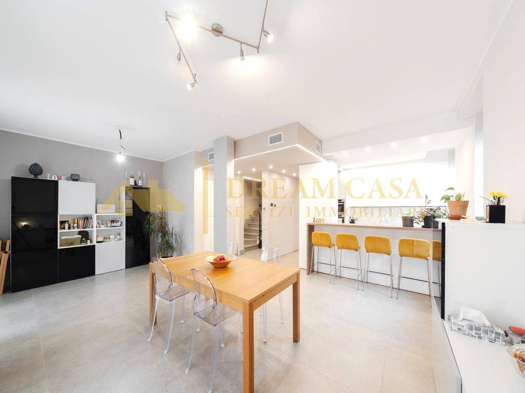 Villa in vendita a Capriate San Gervasio