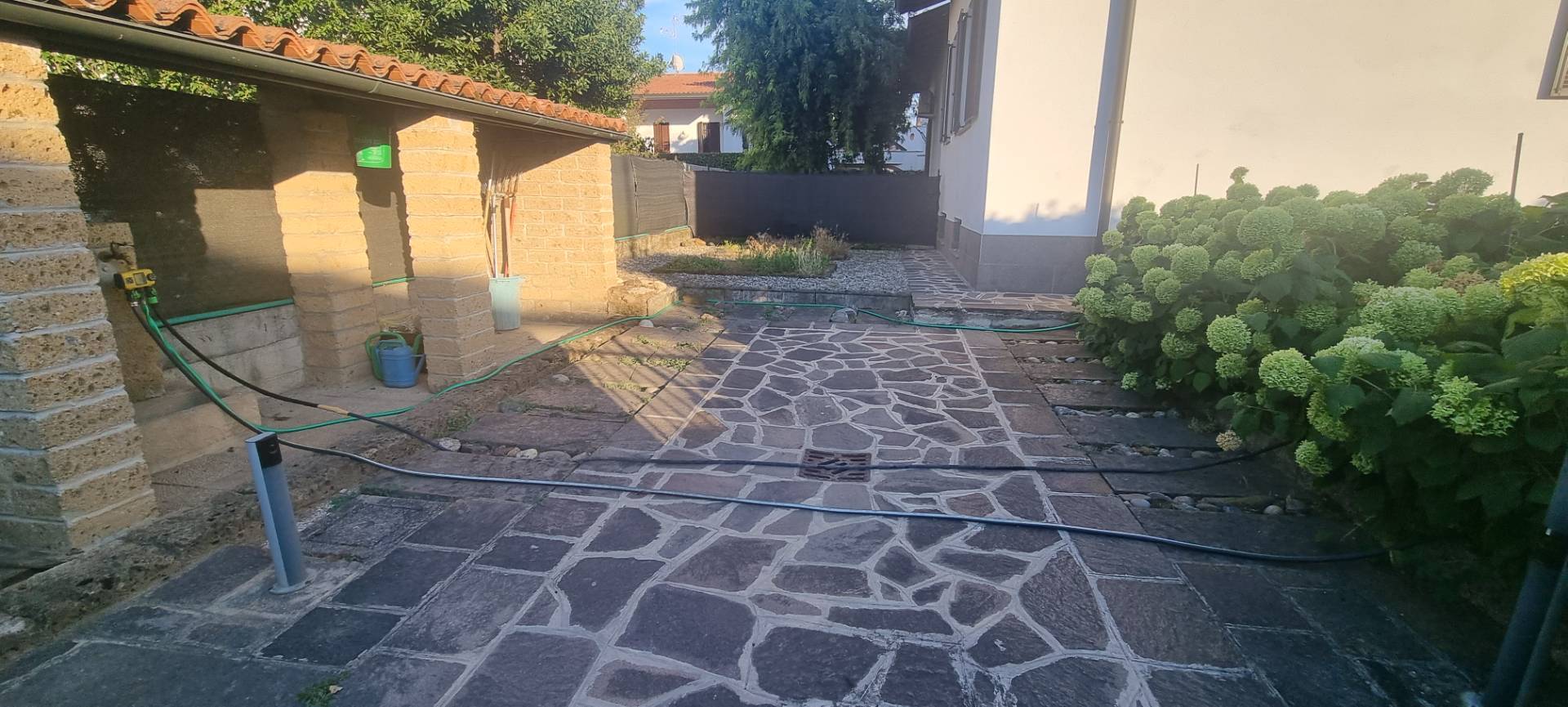 Appartamenti in Villa in vendita a Bellinzago Lombardo