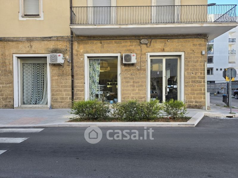 Locale commerciale in affitto a Lecce