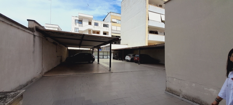Posto auto scoperto in vendita a Lecce