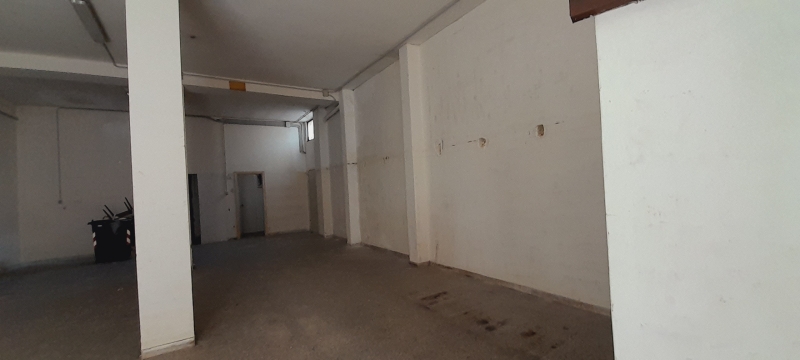 Negozio in vendita a Lecce