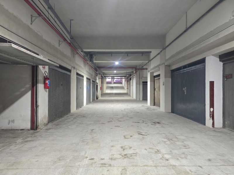Box/Garage 17mq in vendita a Lecce