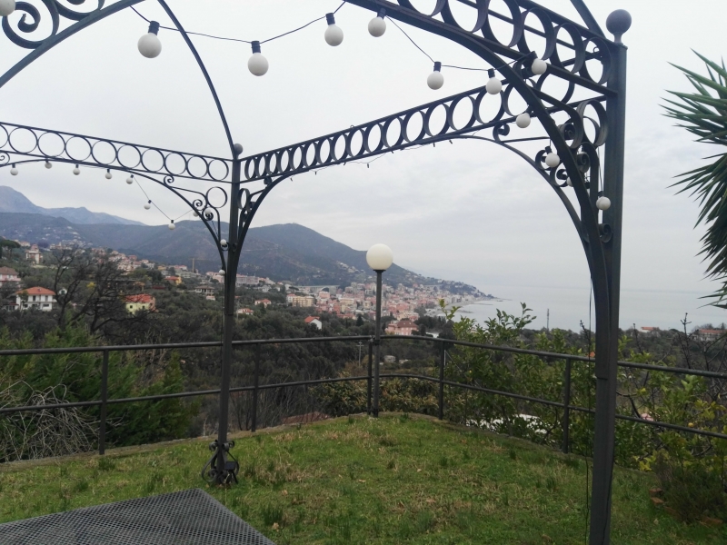 Villa vista mare a Celle Ligure