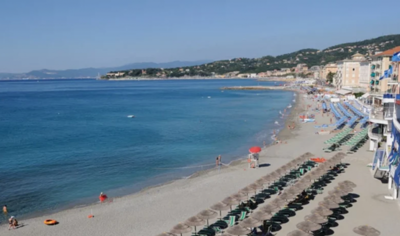 Quadrilocale in vendita a Varazze