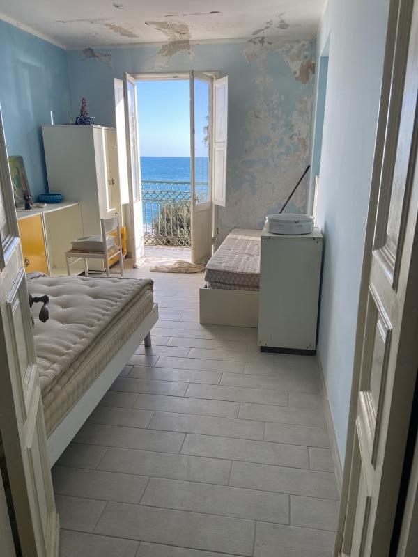 Quadrilocale con terrazzi a Varazze