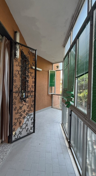 Trilocale con giardino a Varazze