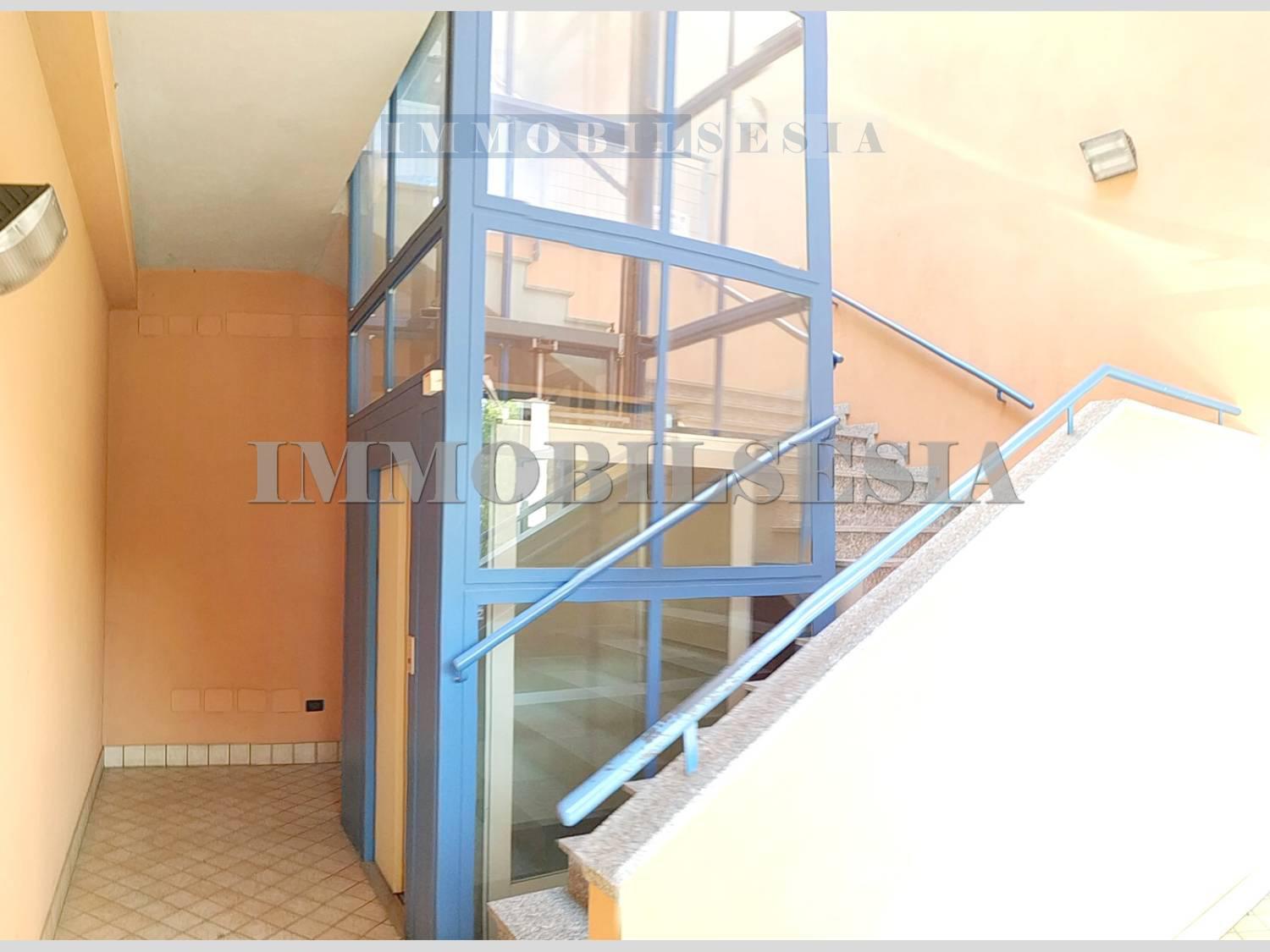 Ufficio nuovo a Roasio