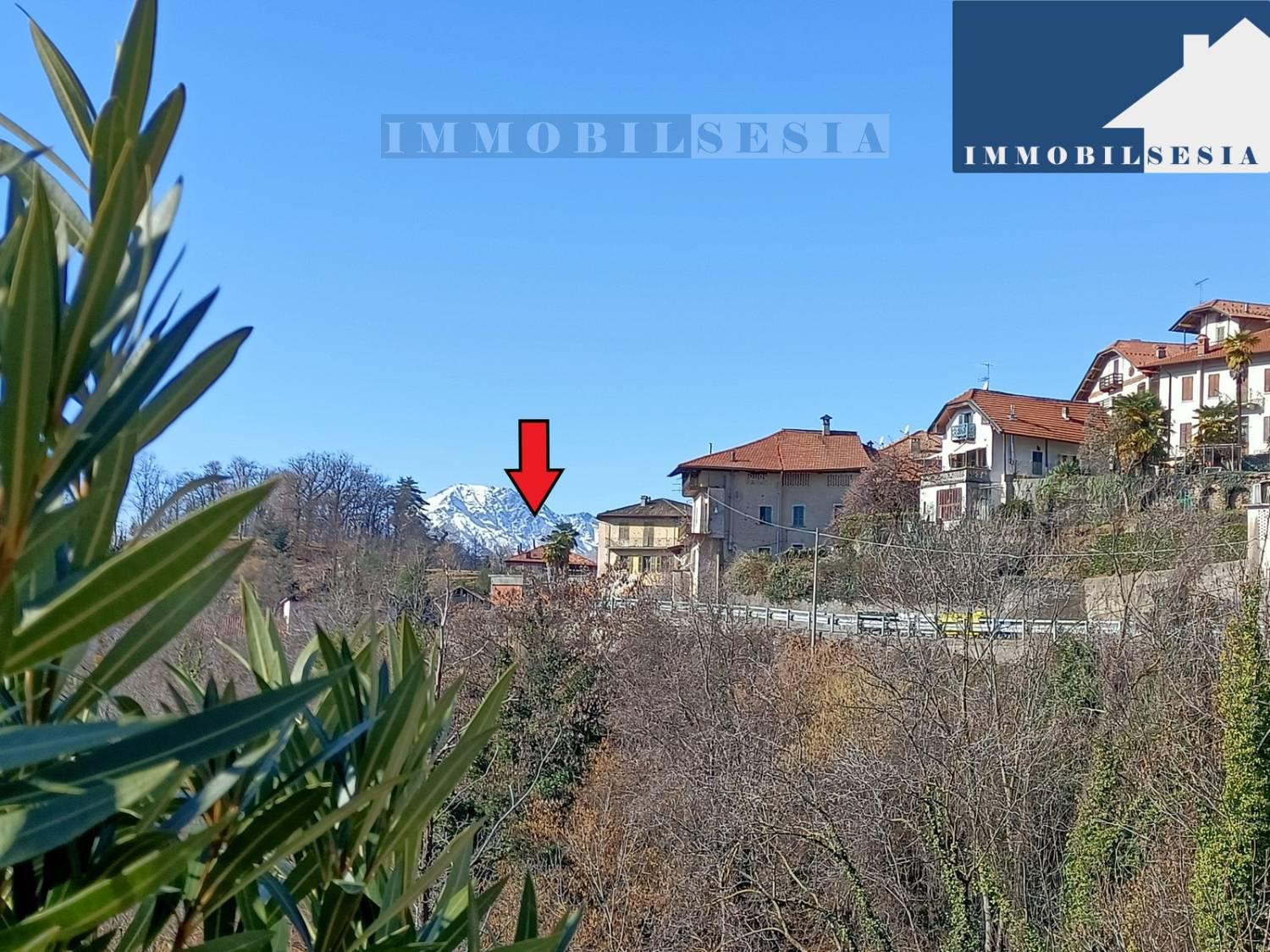 Casa indipendente con giardino a Valduggia