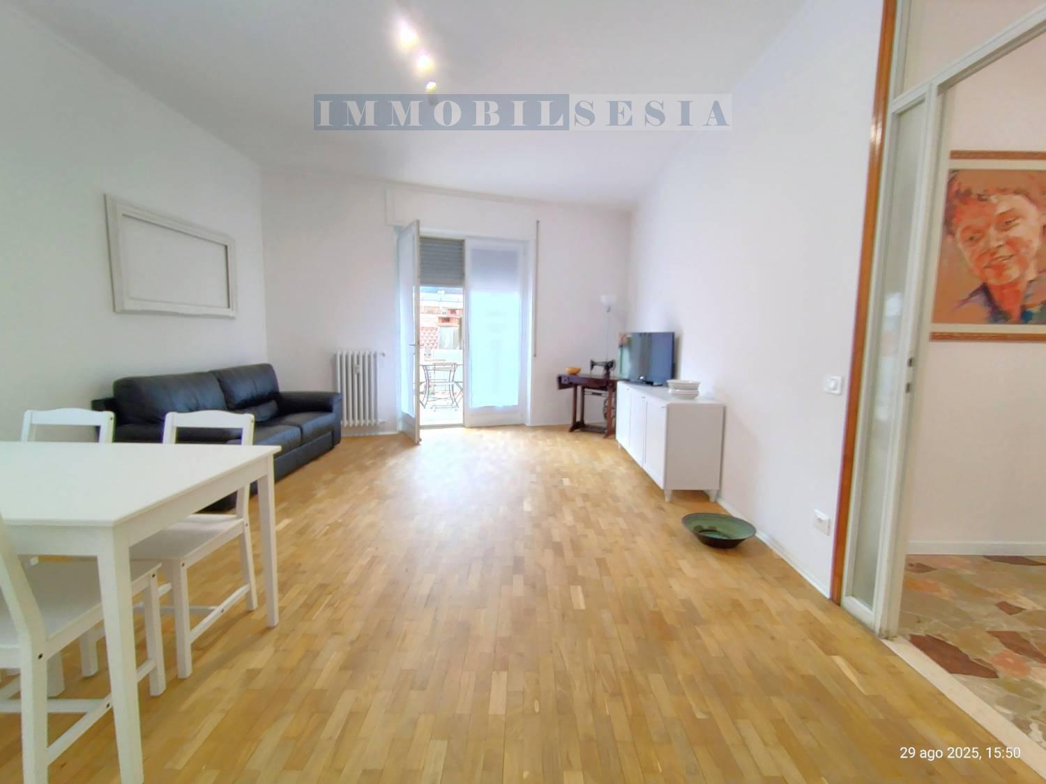 Appartamento arredato in affitto a Borgosesia