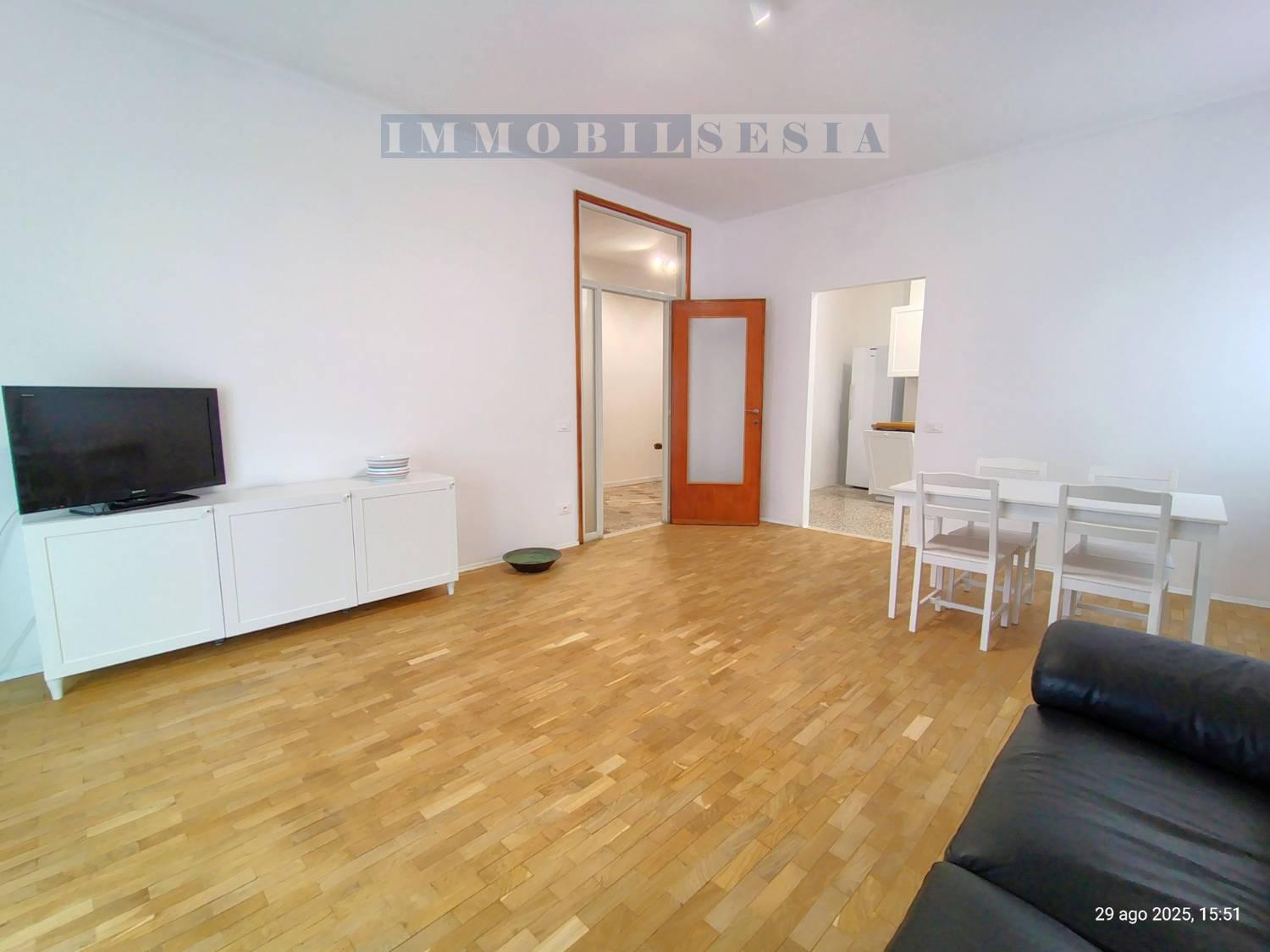 Appartamento arredato in affitto a Borgosesia