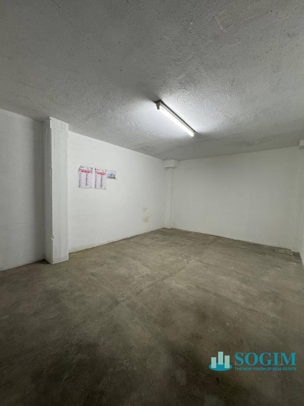 Deposito/Magazzino in vendita a Monza, Centro storico