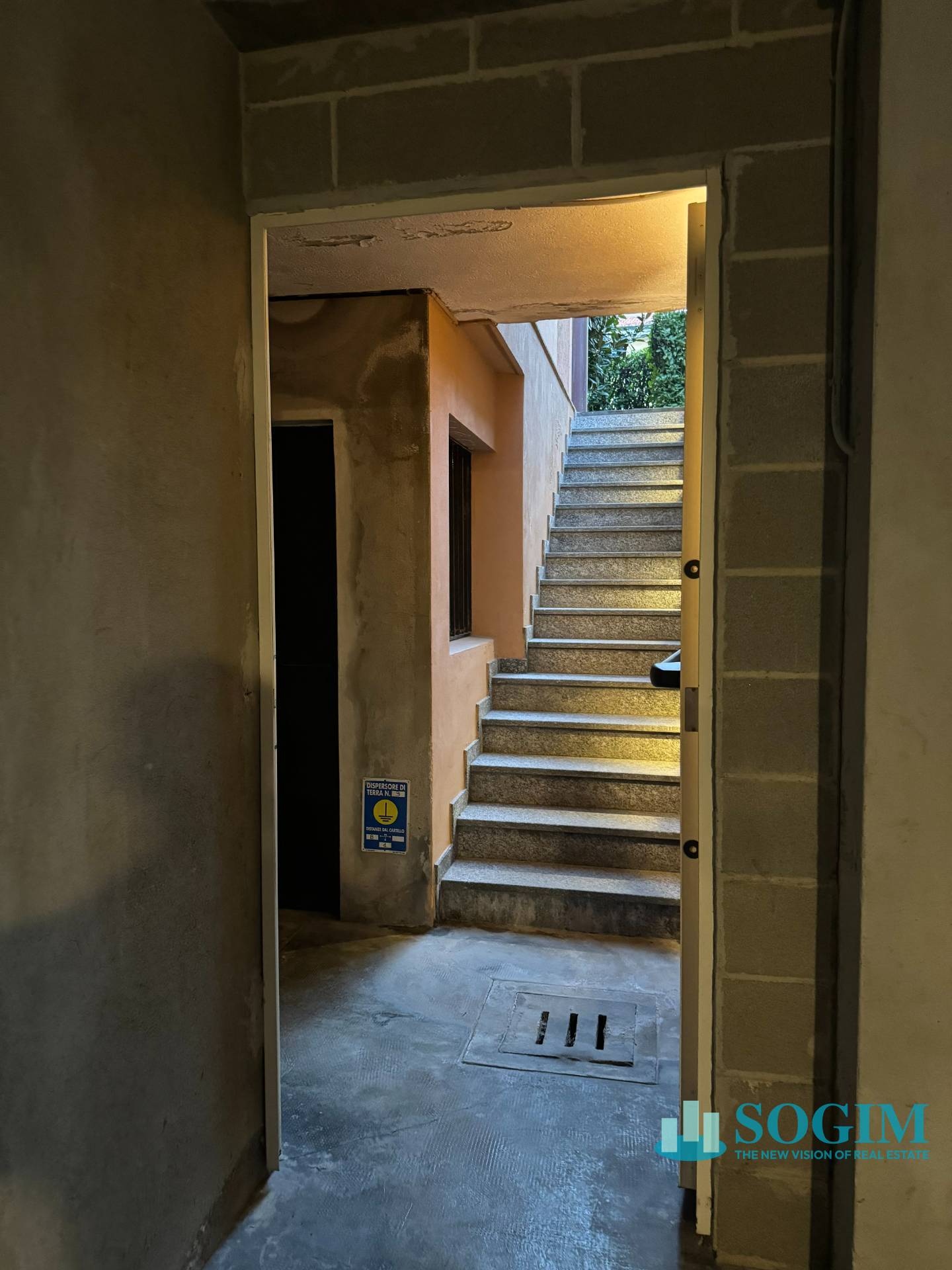 Deposito/Magazzino in vendita a Monza, Centro storico