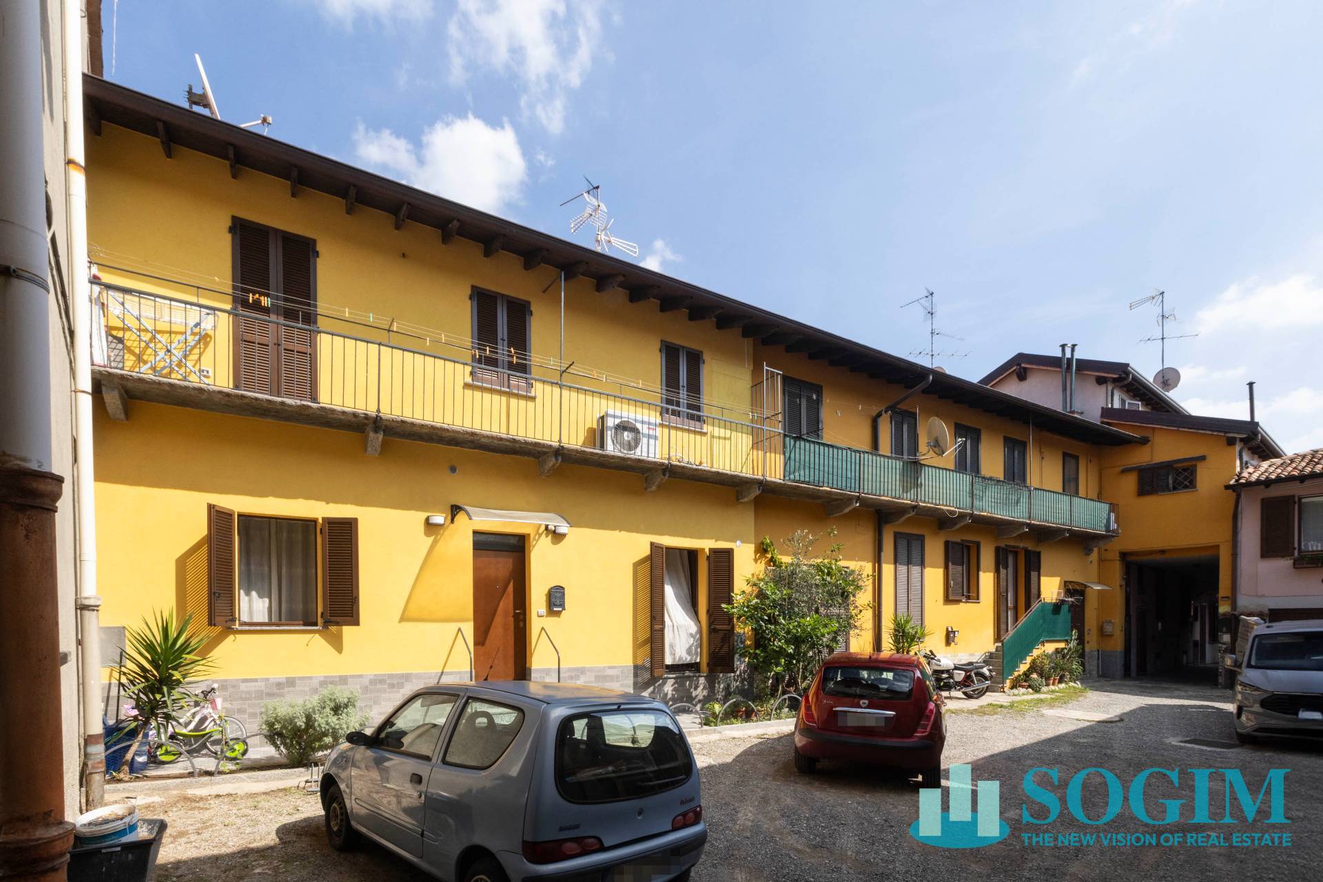 Appartamento in vendita a Verano Brianza