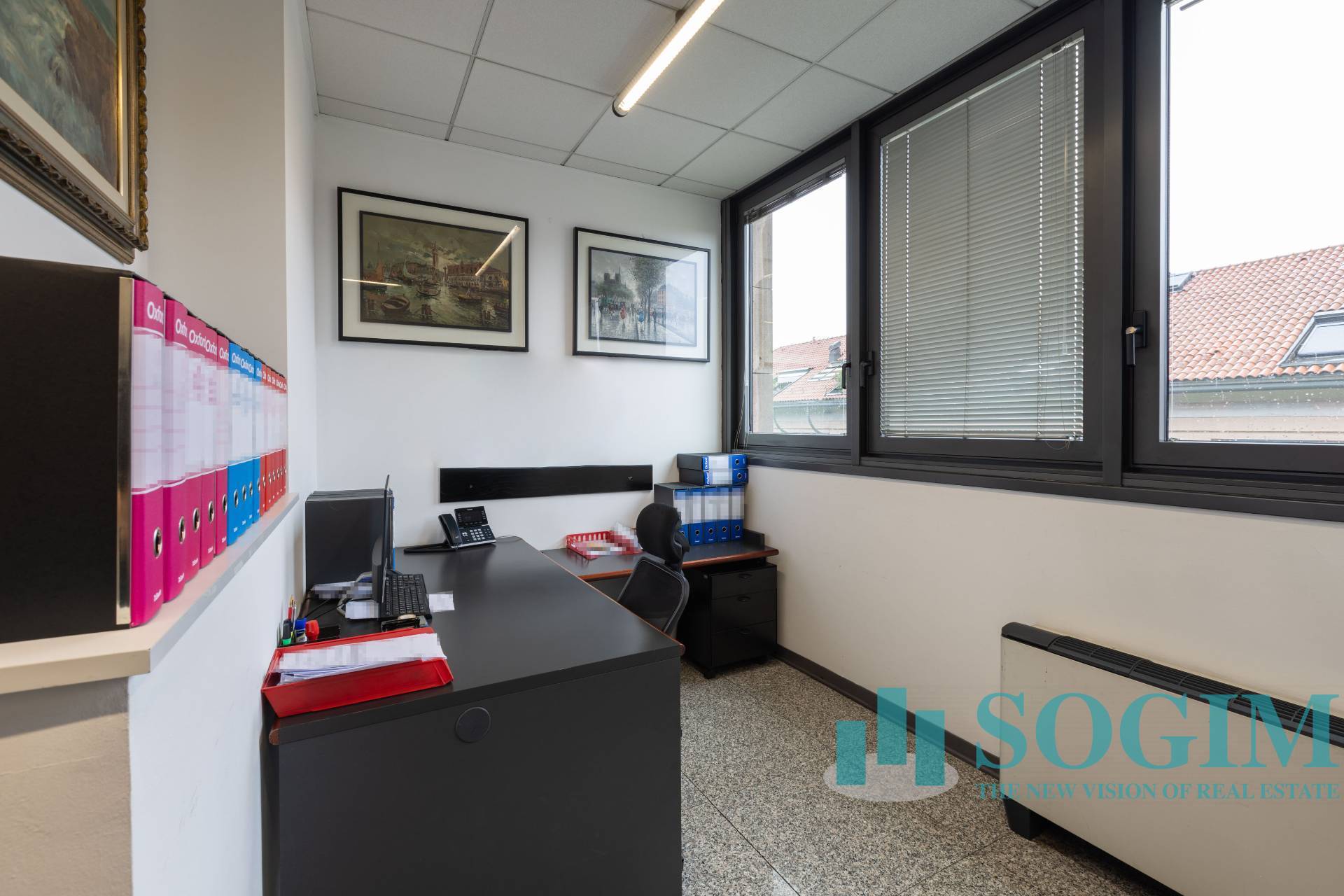 Ufficio in vendita a Monza, Centro storico