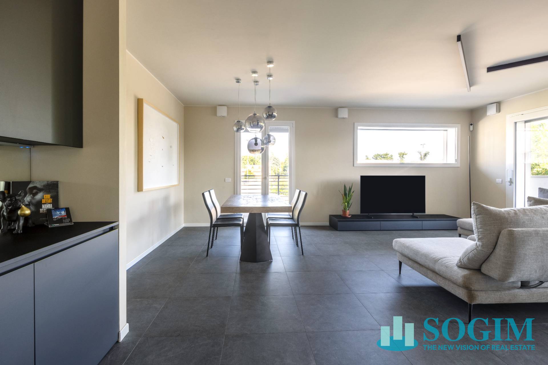 Appartamento in vendita a Biassono