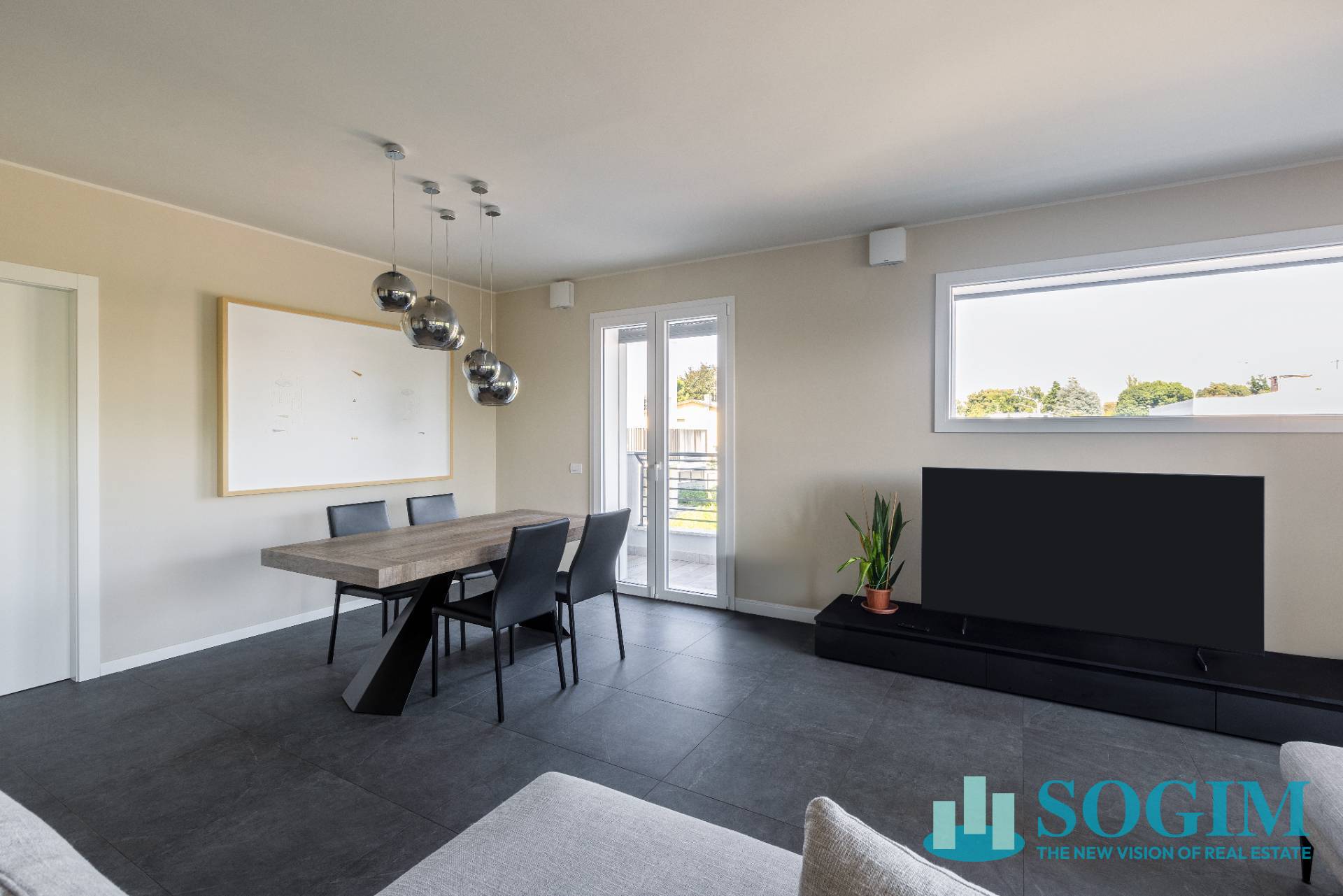 Appartamento in vendita a Biassono