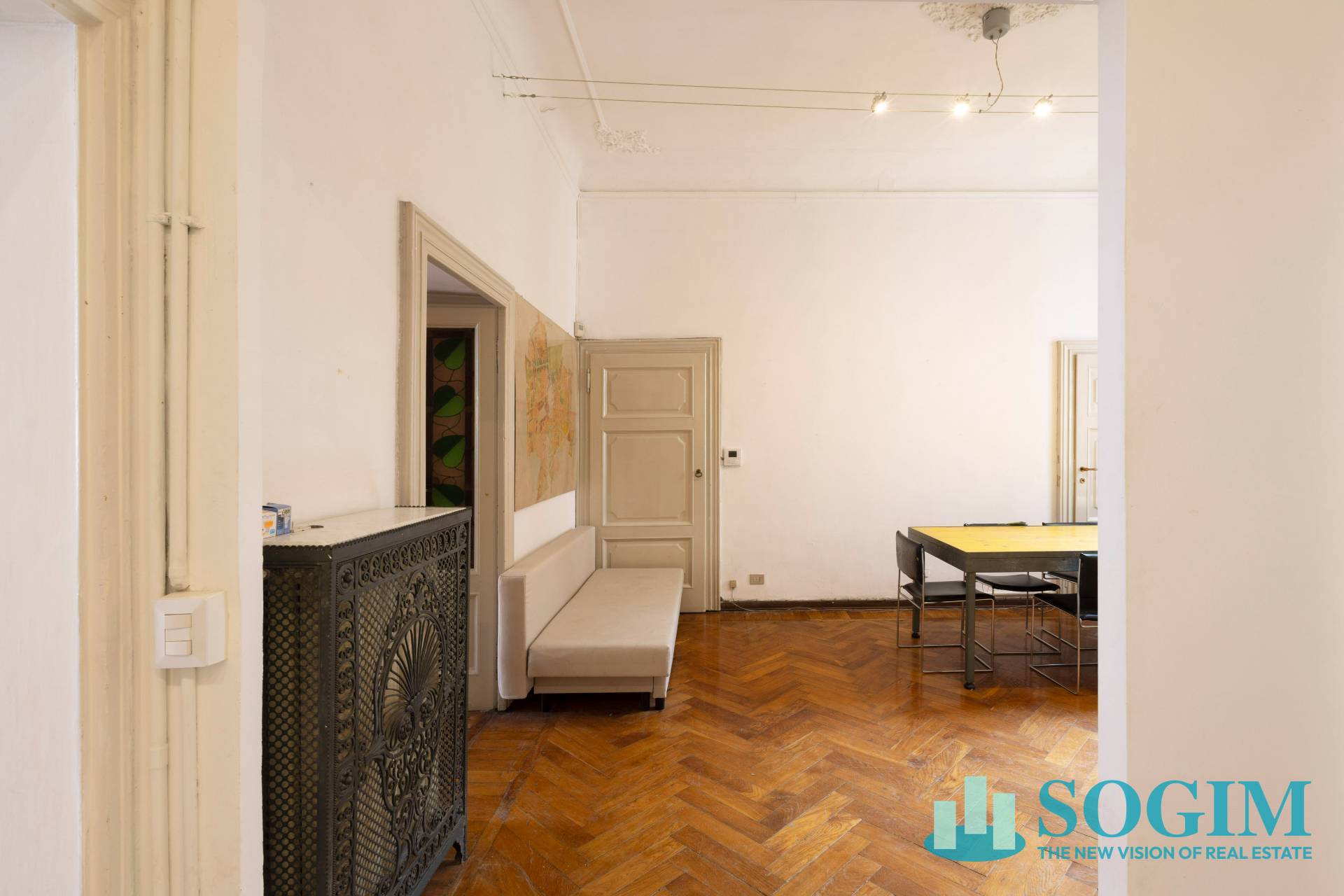 Appartamento in vendita a Monza, Centro storico