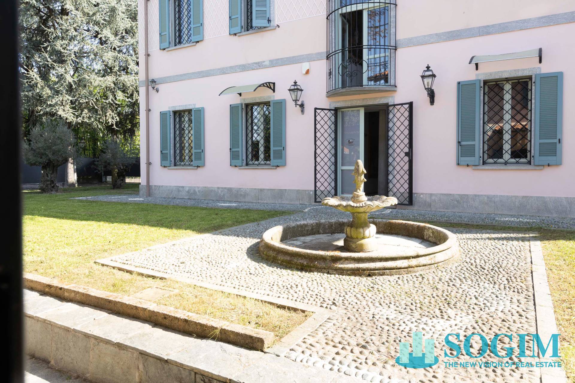 Villa in vendita a Triuggio, Canonica Lambro