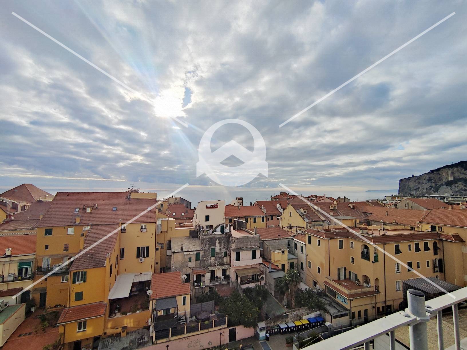 Appartamento in vendita a Finale Ligure, Finale Marina