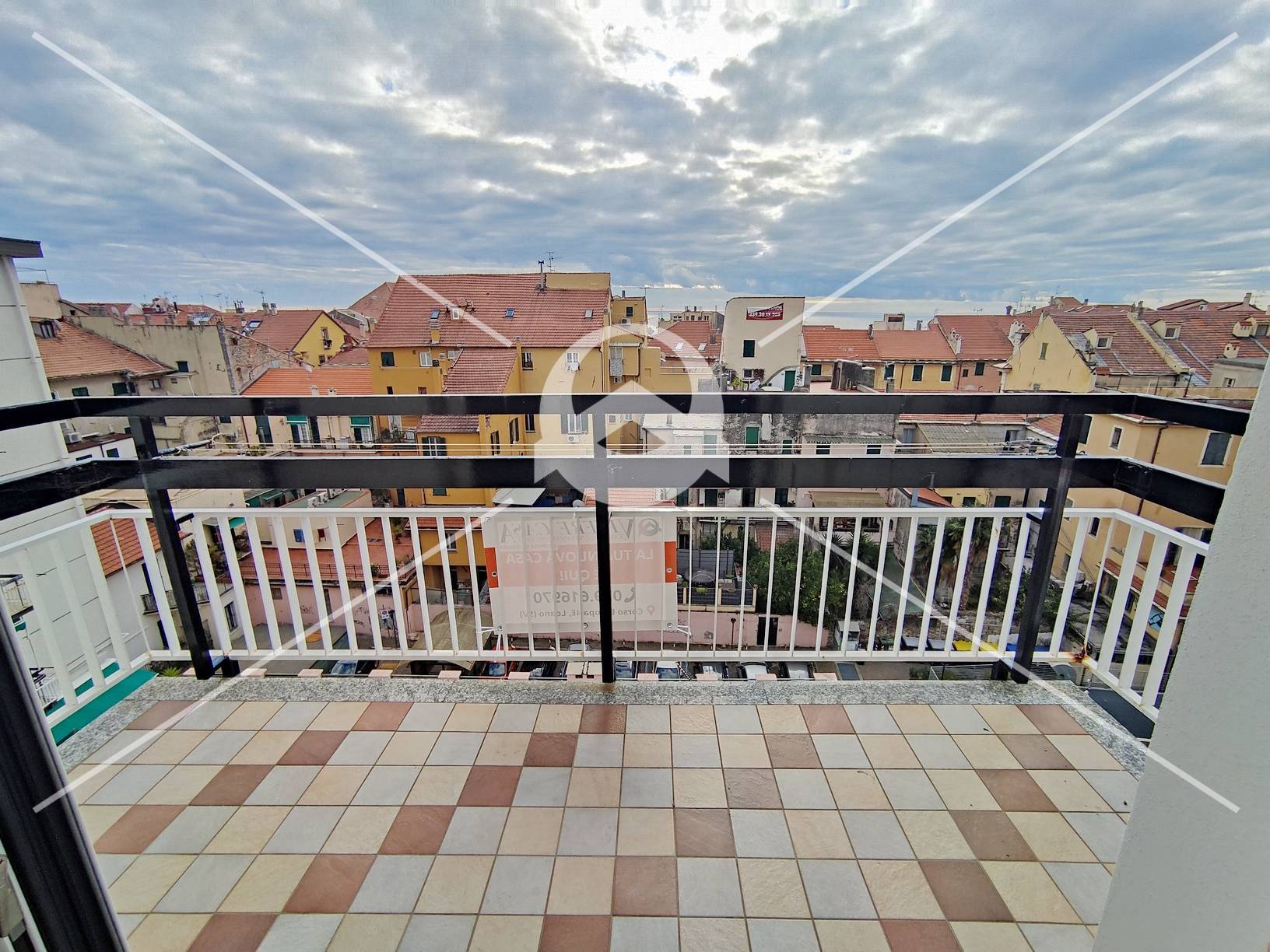 Appartamento in vendita a Finale Ligure, Finale Marina