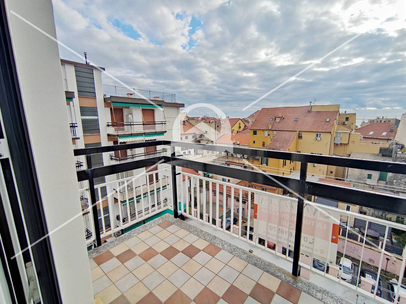 Appartamento in vendita a Finale Ligure, Finale Marina