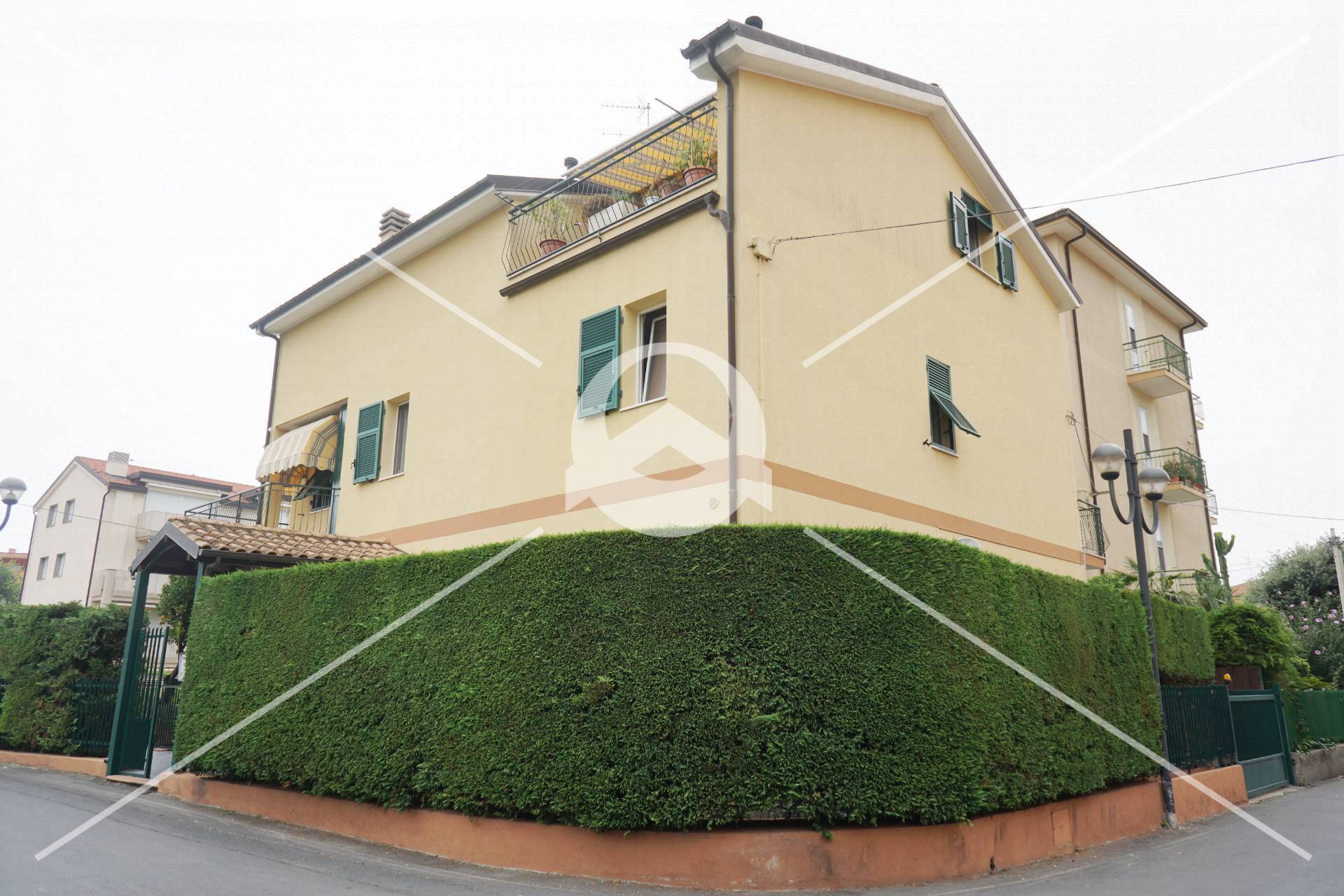 Appartamento in vendita a Borghetto Santo Spirito