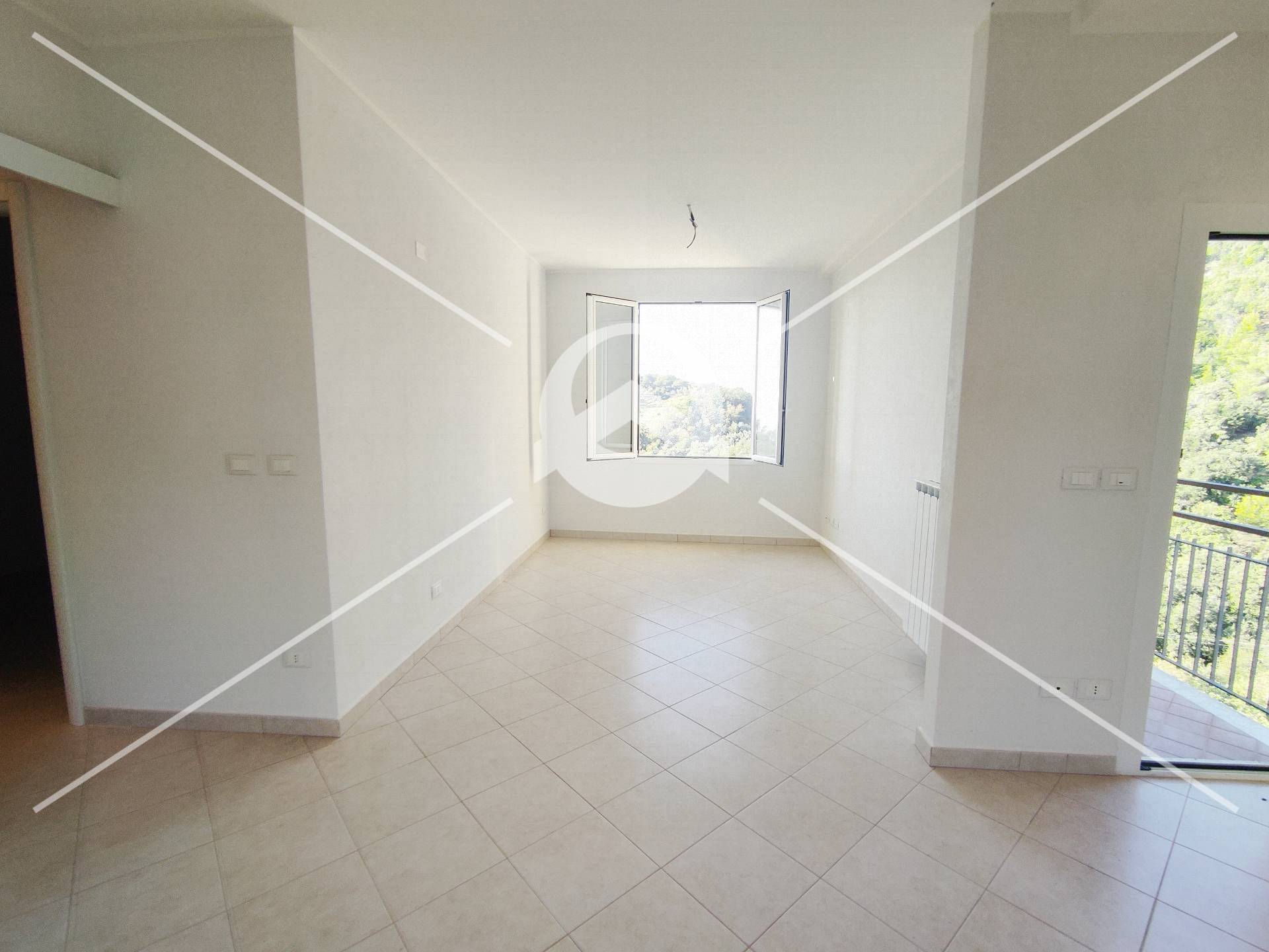 Appartamento in vendita a Pietra Ligure, Ranzi