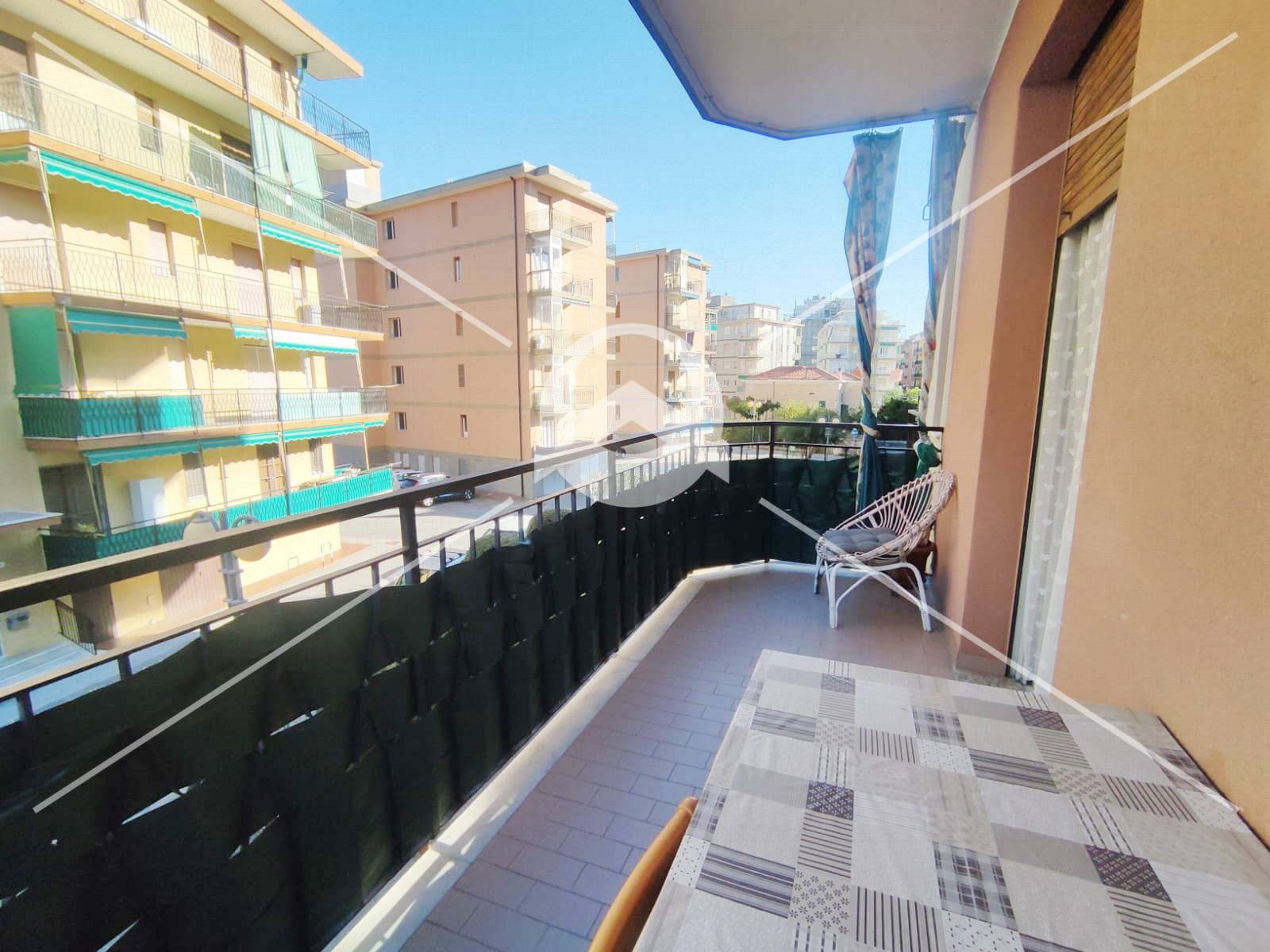 Appartamento in vendita a Borghetto Santo Spirito