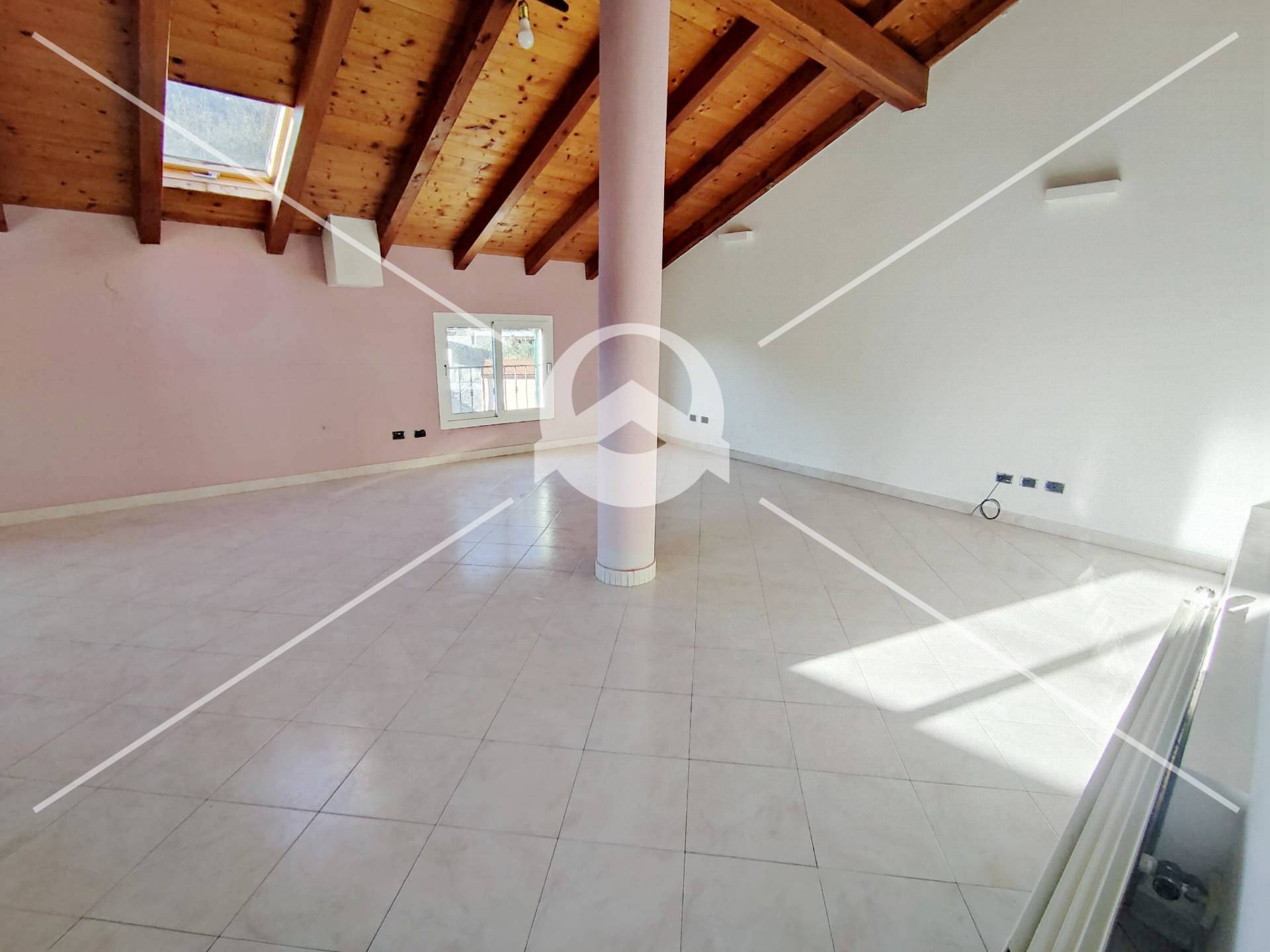 Appartamento in vendita a Loano, Verzi